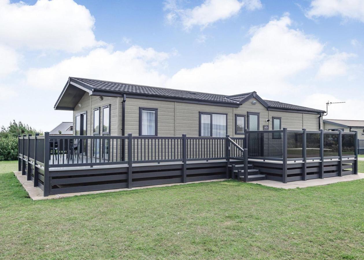 Home Farm Park Lakeside Retreat Burgh le Marsh 객실 사진